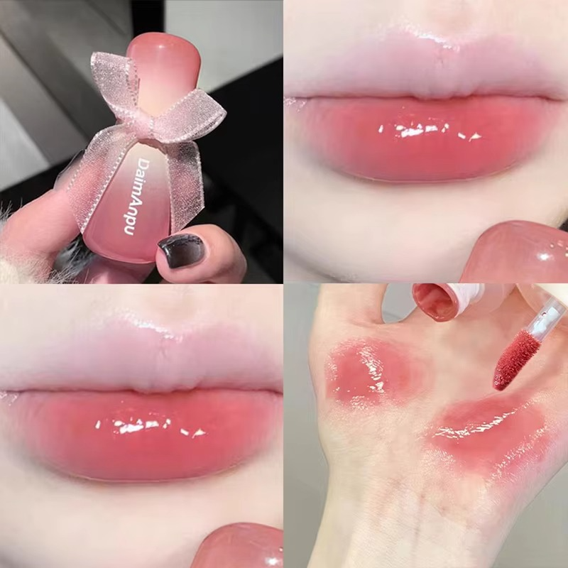 Mirror Water Lip Gloss – Nude, moisturizing, and long-lasting for a glossy, hydrated finish.