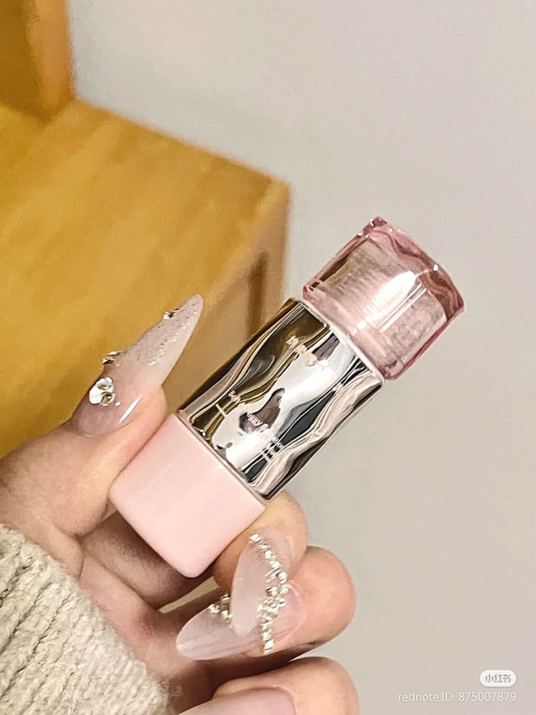 Matte Velvet Lip Glaze – Long-lasting, non-fading, high-pigment Korean lip mud