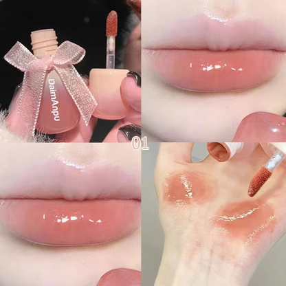 Mirror Water Lip Gloss – Nude, moisturizing, and long-lasting for a glossy, hydrated finish.