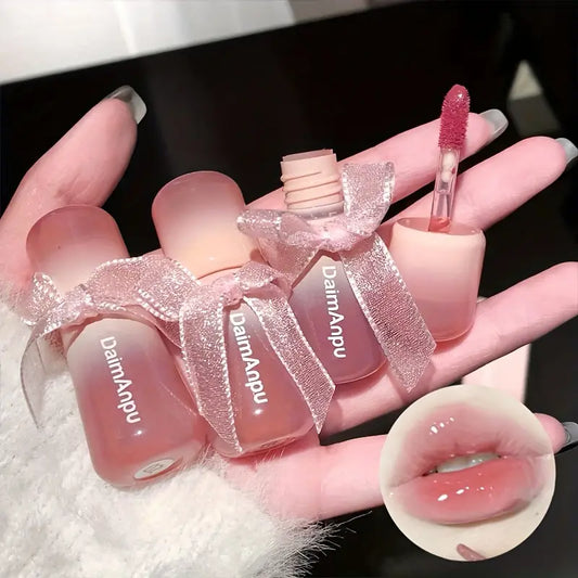 Mirror Water Lip Gloss – Nude, moisturizing, and long-lasting for a glossy, hydrated finish.